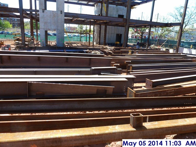 Steel columns for Derrick -2 Facing South (800x600)